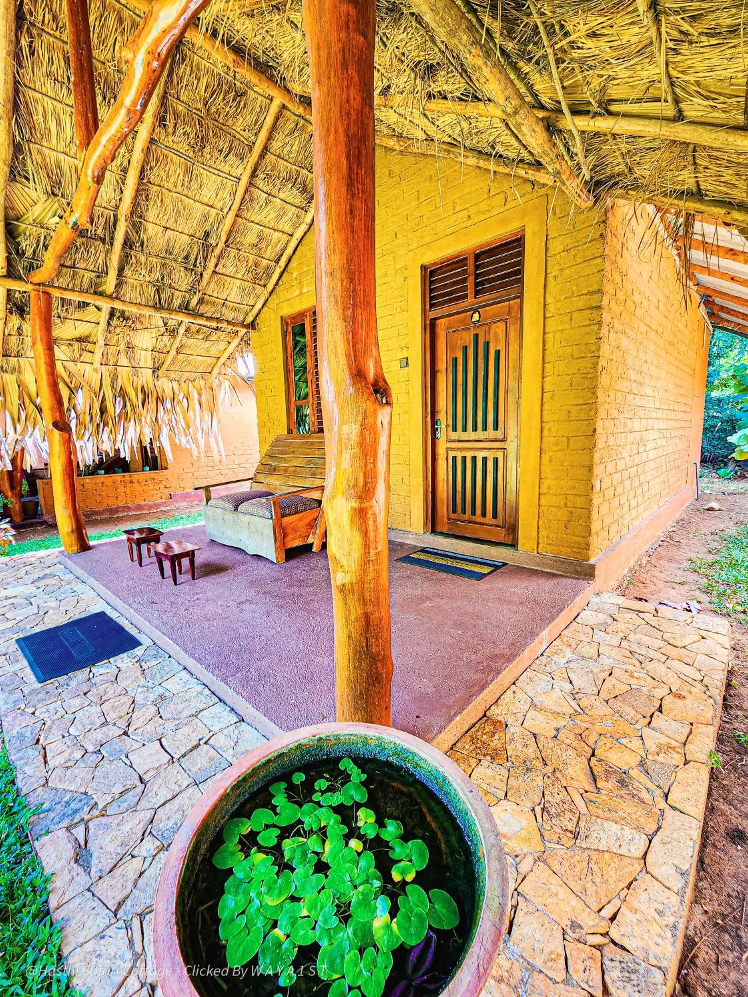 Hasthi Safari Cottage Udawalawe Exteriér fotografie